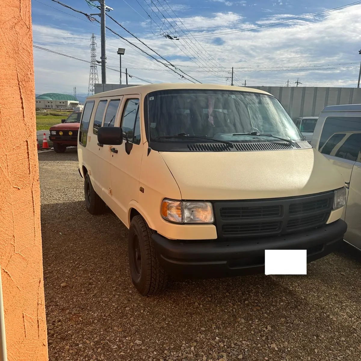 ラプター塗装で施工した最新のダッチカーが完成しました！