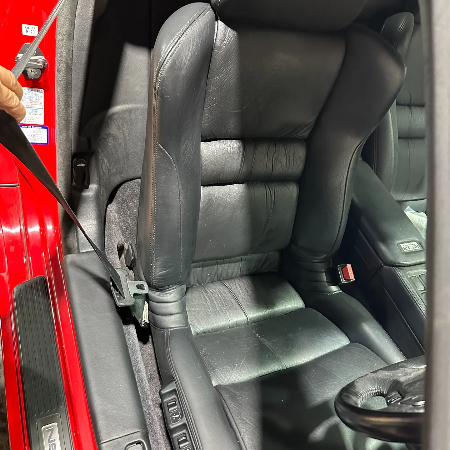 今回、レザーのリペアを取り上げます。